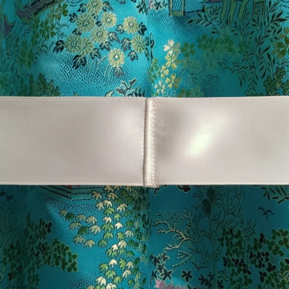 Vintage neck patch